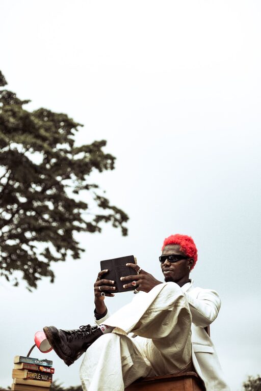 How to Build a Simple Reading Habit That Lasts